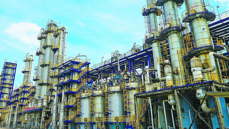 化工原料采购平台：价格对比背后的考量因素